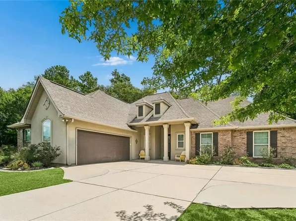 452 Silver Oak Dr, Madisonville, LA 70447