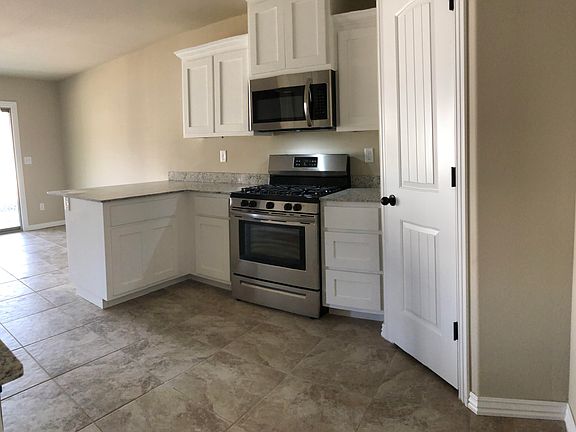 3rd image of 2309 W Margaret St
