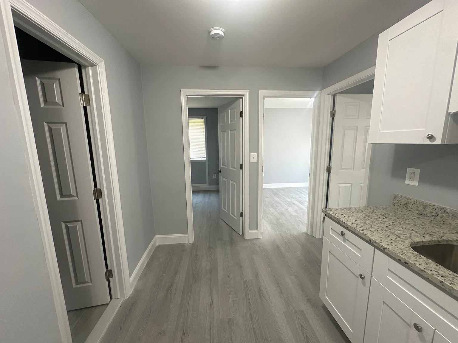 4 bed, $2,395 — Photo 4