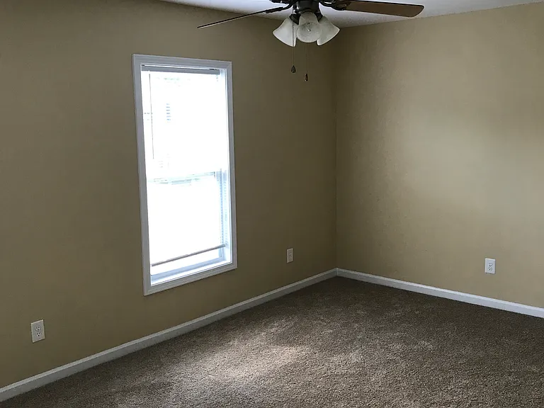 2847 Filbert St — Photo 21
