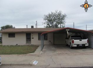 1207 N Green Acres Dr, Hobbs, NM 88240