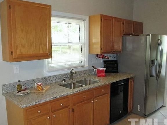 5th image of 5109 Sweet Clover Ct
