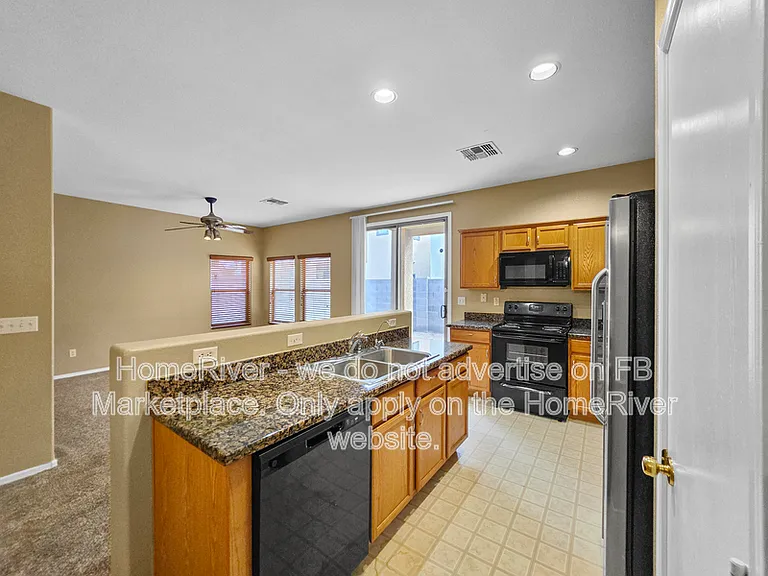 6435 W Sophie Ln — Photo 28