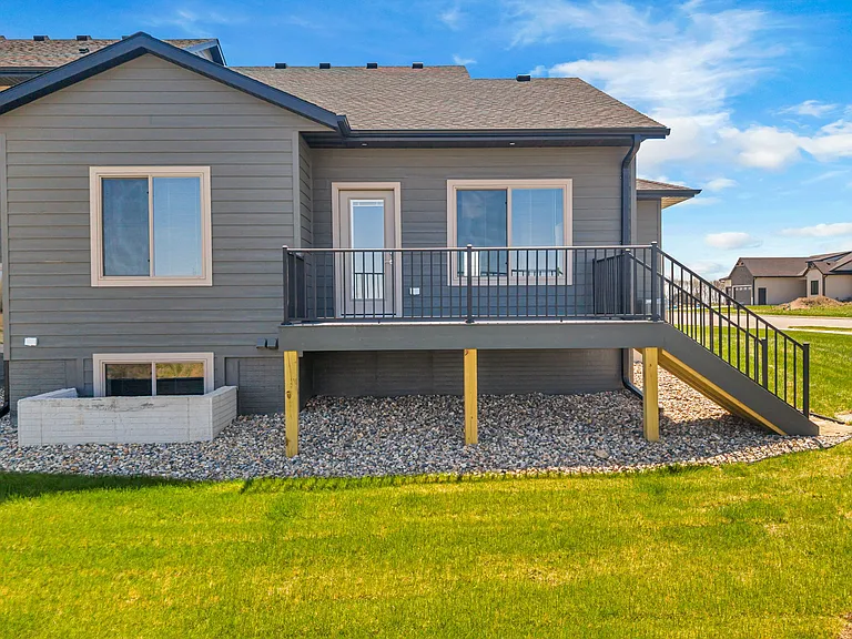 Sunrise Creek Townhomes — Photo 39