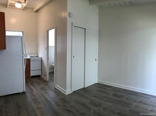 151 Kihapai St APT B, Kailua, HI 96734