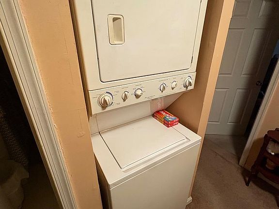 3rd image of 3071 Heathcote Rd