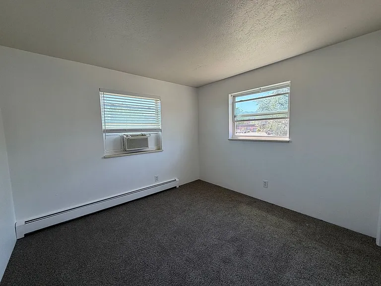 Santa Clara 4-plex — Photo 10