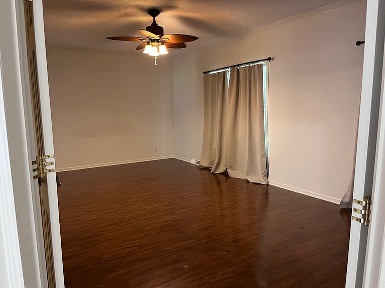 1000 Raintree Ln — Photo 32
