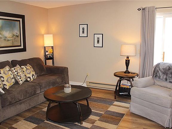 5th image of 3285 Canyon Dr Unit 38