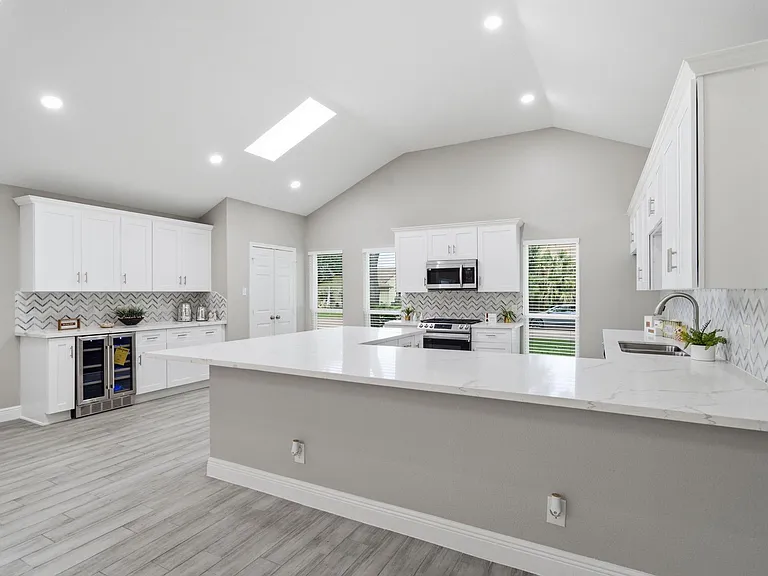 2603 Baycrest Dr — Photo 8