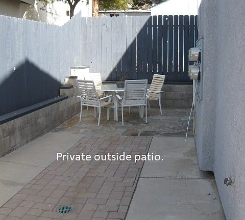 3rd image of 118 Palomar Ave #B