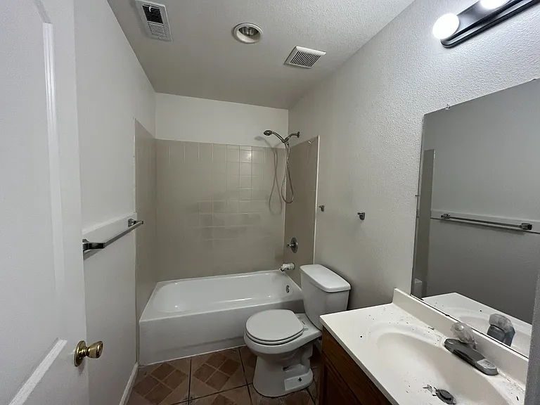 SAC T 1138 — Photo 24