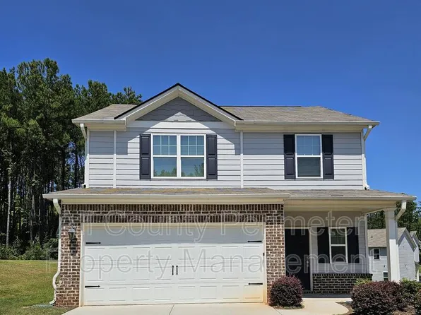 303 Augusta Woods Dr, Villa Rica, GA 30180