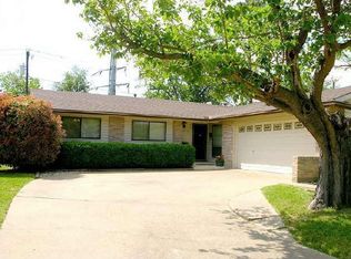 2809 Seabeach St, Irving, TX 75062