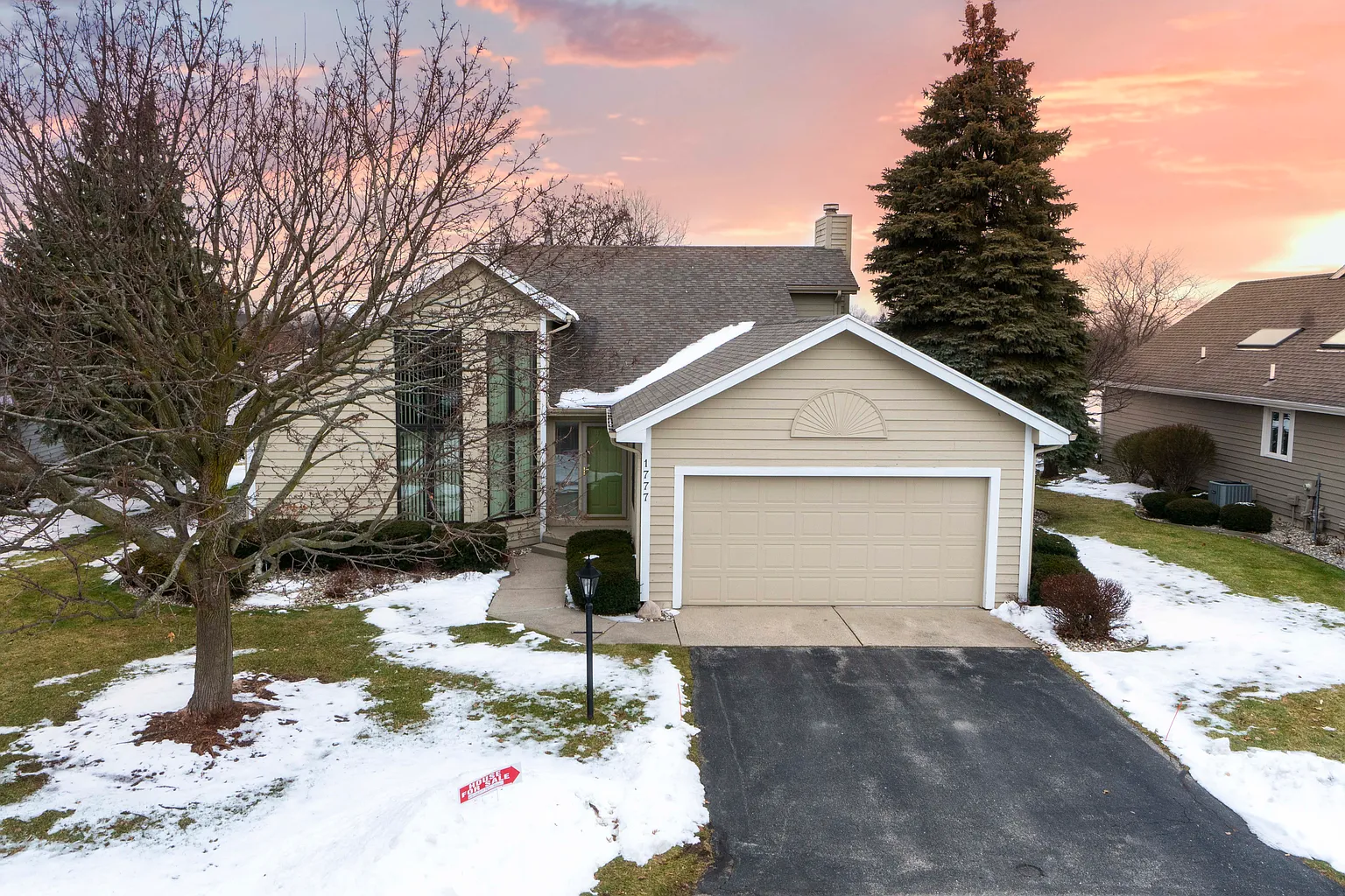 1777 Spring Meadow Ct SE photo 1