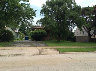 400 Country Club Dr, Northlake, IL 60164