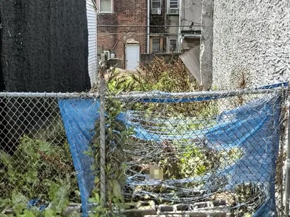 2920 N Mutter St, Philadelphia, PA 19133