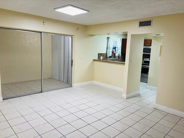 4240 NW 21st St #134 — Photo 3