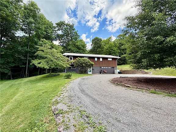 4th image of 1200 Menk Rd