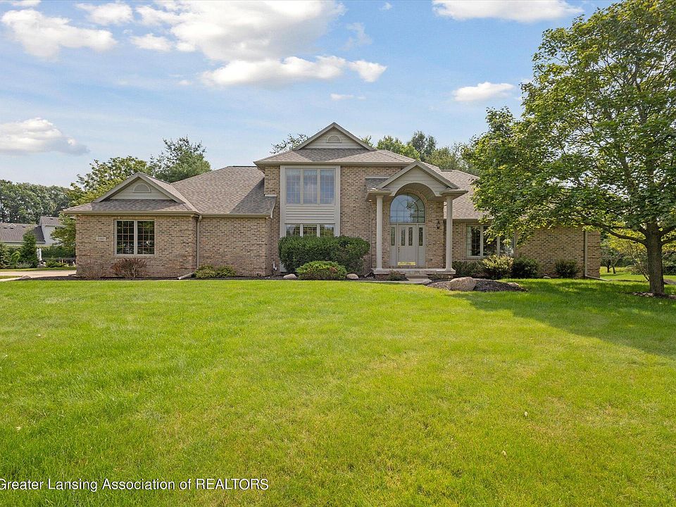 1st image of 2387 Forest Oak Trl