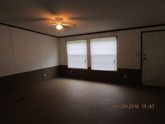 3rd image of 137 Longs Loop Rd
