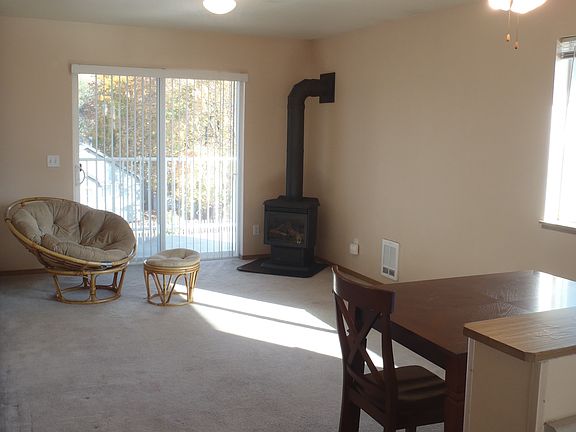4th image of 1333 Toole Ave Unit B12