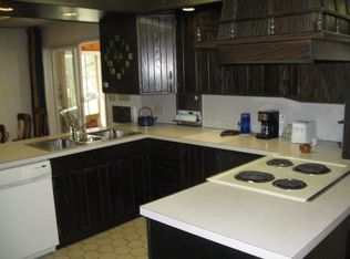 610 Nicholas St, Frackville, PA 17931