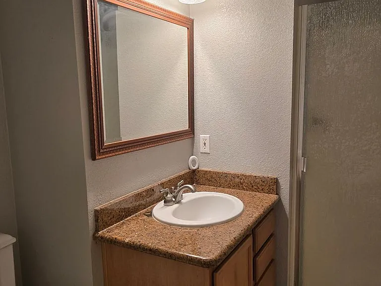 1114 Nord Ave #11 — Photo 17