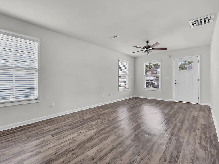 144 Quarry Ridge Rd — Photo 10