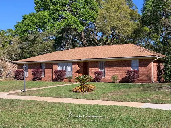 7865 Apollo Dr, Pensacola, FL 32506