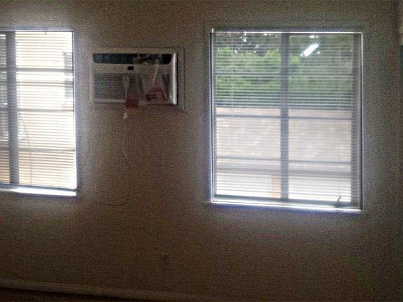5th image of 4512 Coldwater Canyon Ave
