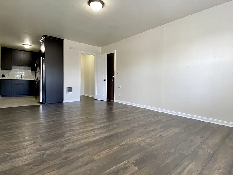 2110 N 30th St #1 — Photo 5