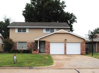 4712 Newport Dr, Del City, OK 73115