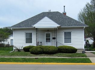 1315 Avenue E, Fort Madison, IA 52627