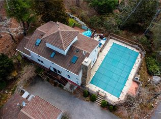 5075 Old Post Rd, Charlestown, RI 02813