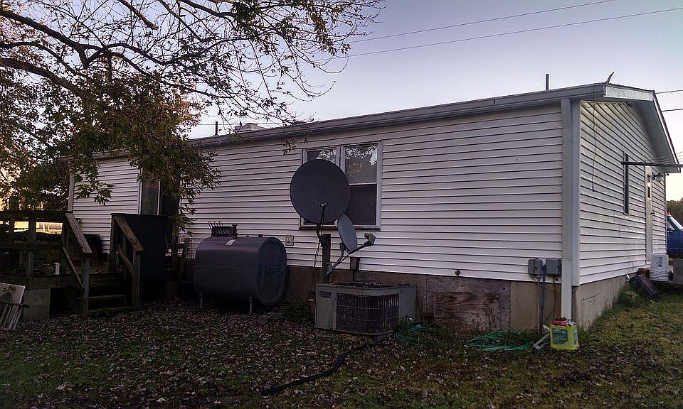 2nd image of 1205 Burrisville Rd