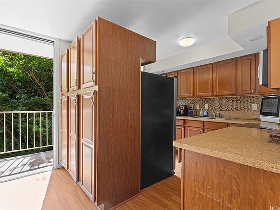 5th image of 95-269 Waikalani Dr APT C606