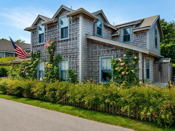 12 Shell St, Nantucket, MA 02554