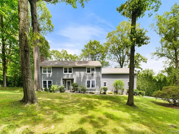 285 Old Colony Road, Hartsdale, NY 10530