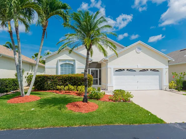 590 NW Cortina Lane, Port St Lucie, FL 34986