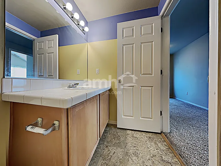 17633 Falling Leaf Ct — Photo 15