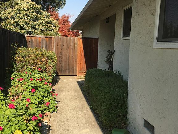 2nd image of 20865 Alves Dr
