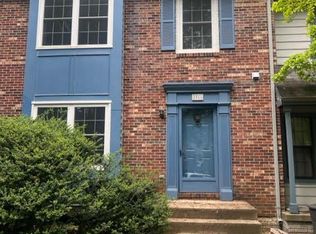 5916 Roberts Common Ct, Burke, VA 22015