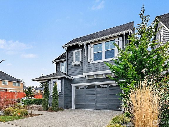 2nd image of 4026 215th Place SE