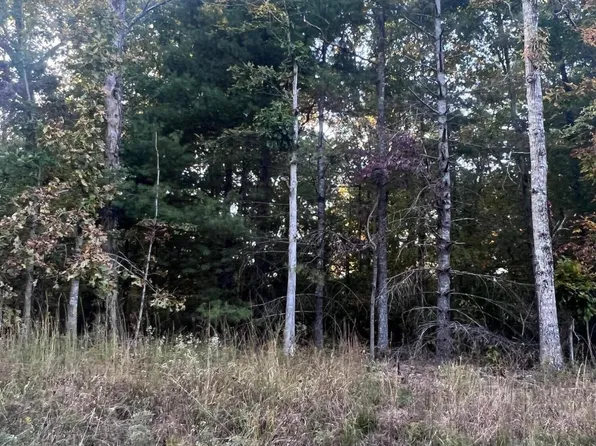 Natchez Trce, Crossville, TN 38572