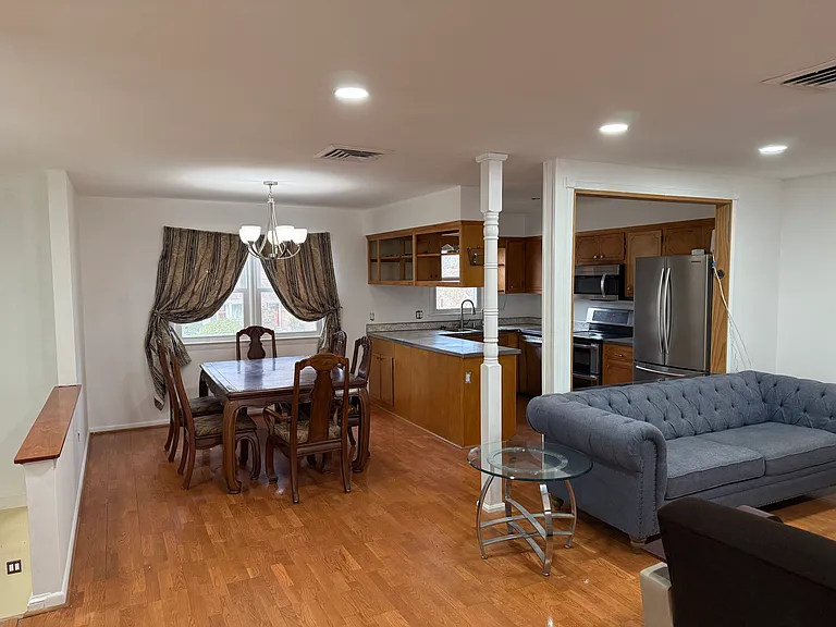 109 Belmont Dr SW #2 — Photo 5