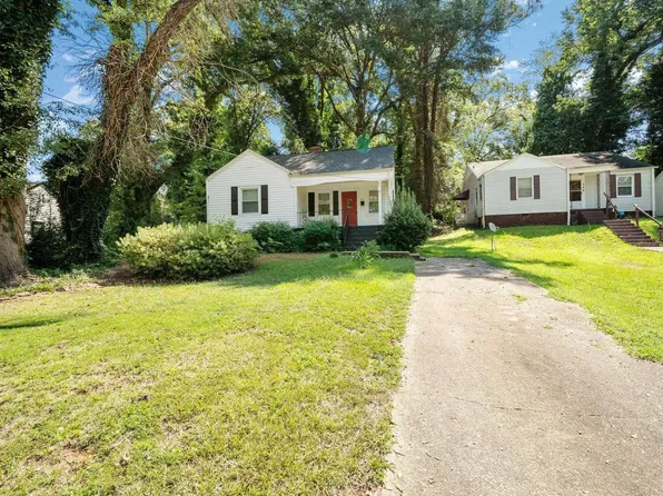 351 Saint Andrews St, Spartanburg, SC 29306