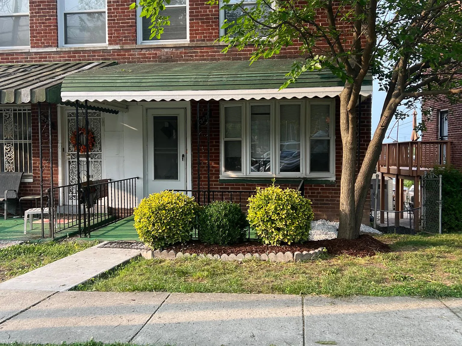 5377 Chillum Pl NE — Photo 1