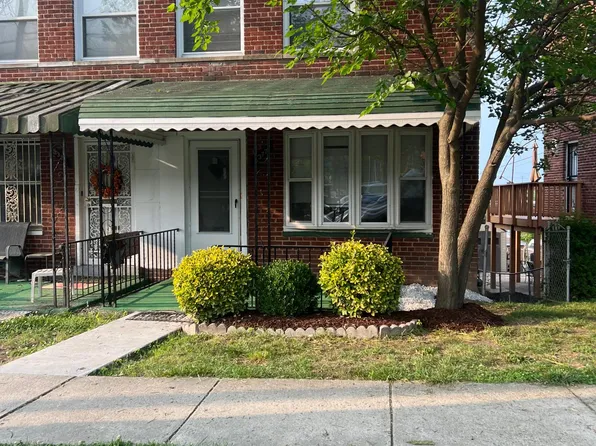 5377 Chillum Pl NE, Washington, DC 20011