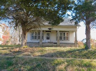 824 H St, Bedford, IN 47421